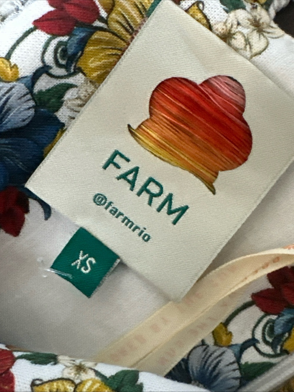 Farm Rio Tropical Belted Bustier
Mini Dress - Picture 5 of 7